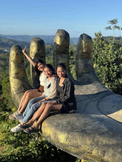 Cebu: City Highlights with Sirao Flower Garden Visit - Pickup, van time, and the shared-group vibe