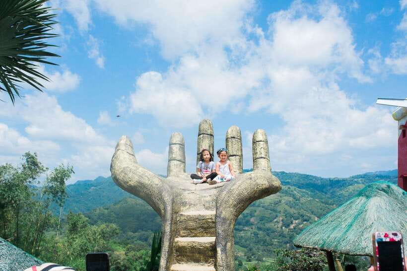 Cebu City Tour: Private Tour - Yap-Sandiego Ancestral House and Cebu Heritage Park: where the city tells its story