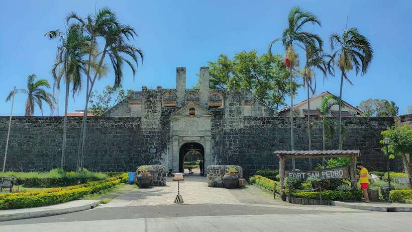 Cebu Half Day City Tour (Private Tour) - A 3-hour private route through Cebu’s most important landmarks