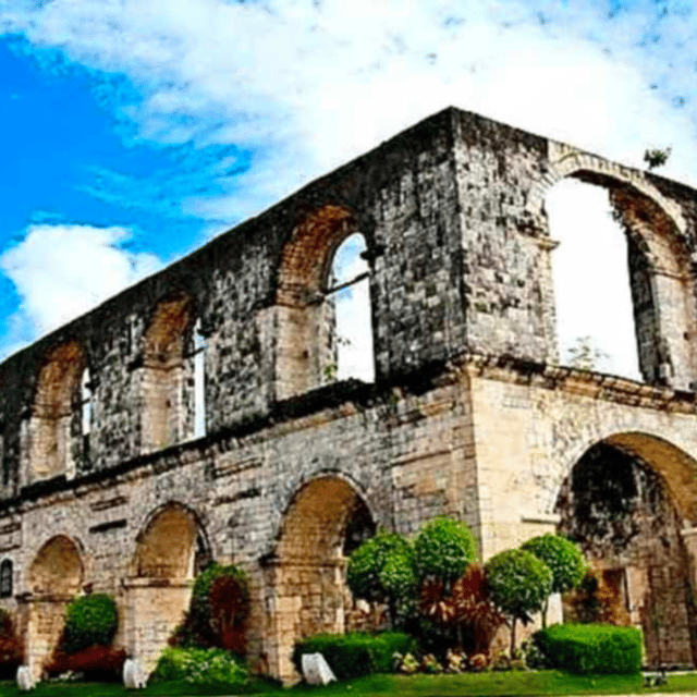 Cebu: Oslob Whale Shark, Sumilon, Ruins, Simala Church - What to bring (and what not to)