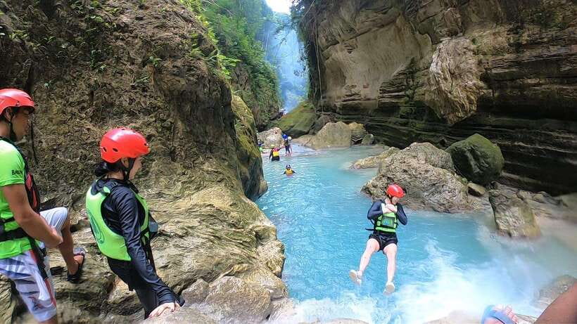 Cebu: Pescador Island, Sardines run and Kawasan Canyoneering - What You’ll Feel on Arrival: Pickup, Timing, and Day-Rhythm