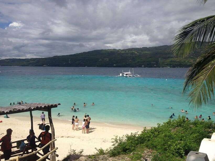 Cebu: Private Sumilon Island & Optional Whale Shark Swim - Your Sumilon routine: lagoon time, beaches, and swimming