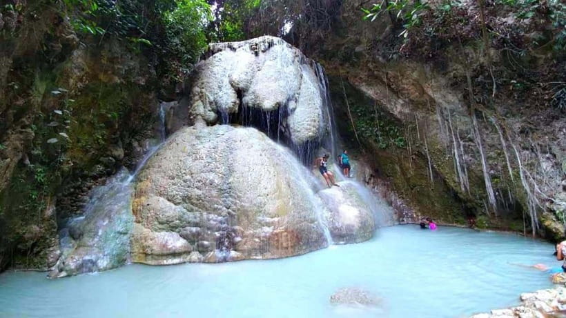 Cebu South Falls: Mantayupan, Kawasan, Inambakan & Aguinid - Kawasan Falls: turquoise pools, guided time, and that big reset