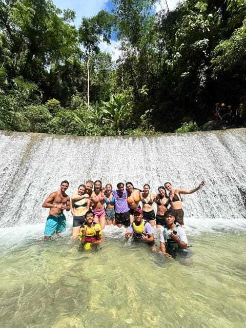 Cebu: Whale Shark Encounter and Kawasan Canyoneering - Lunch with a local family: more than a meal break